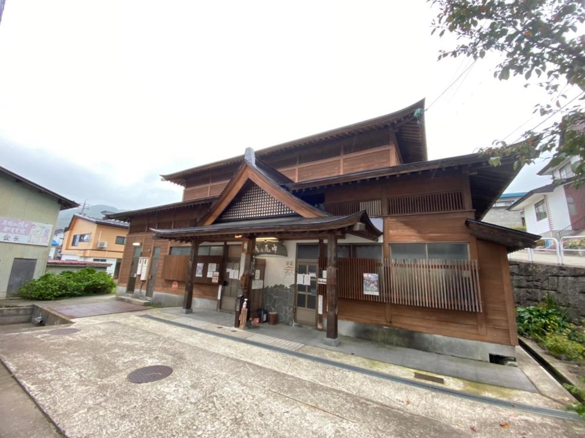 Oyado Uchidaya Hotell Nozawaonsen Exteriör bild